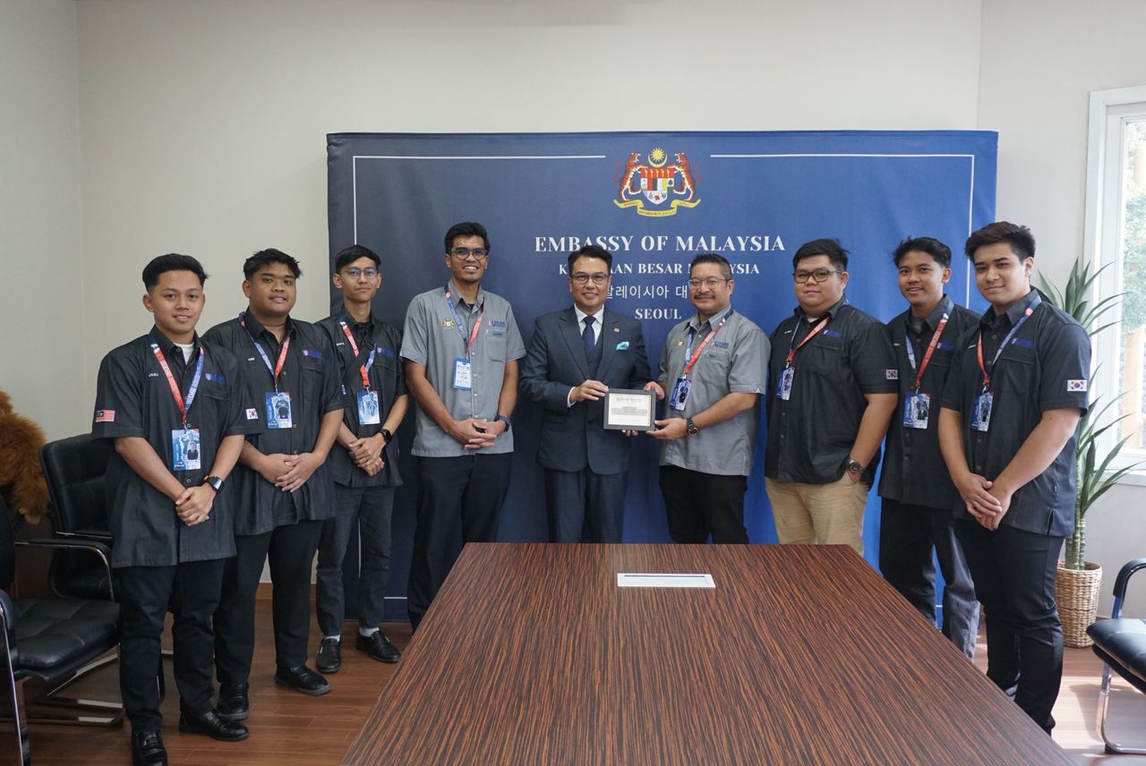 Lawatan Hormat ke Kedutaan Malaysia Korea